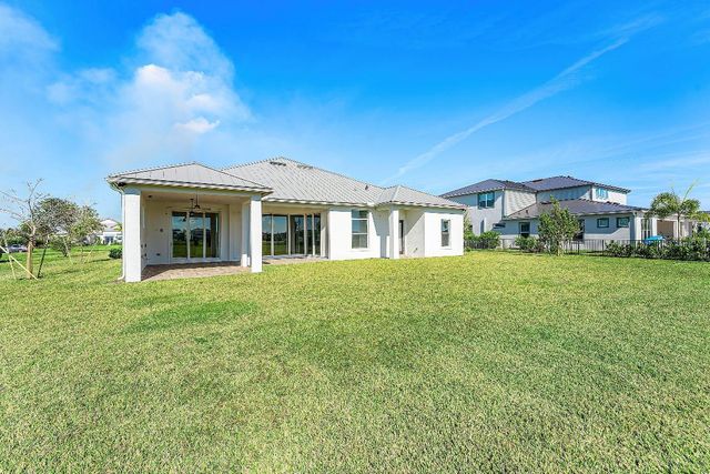 20076 SE Bridgewater Drive, Jupiter, FL 33458