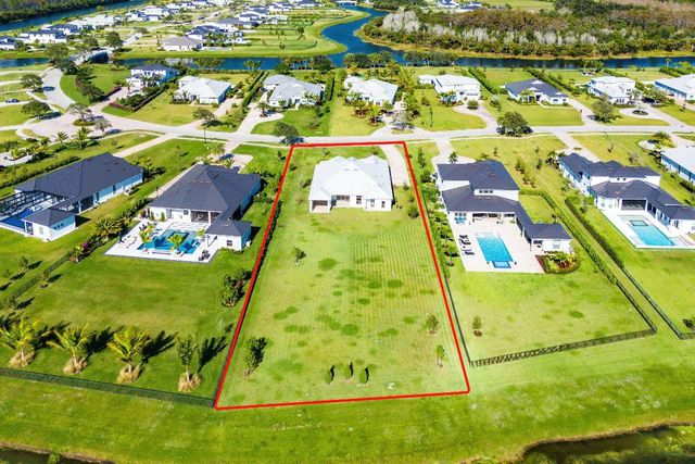 20076 SE Bridgewater Drive, Jupiter, FL 33458