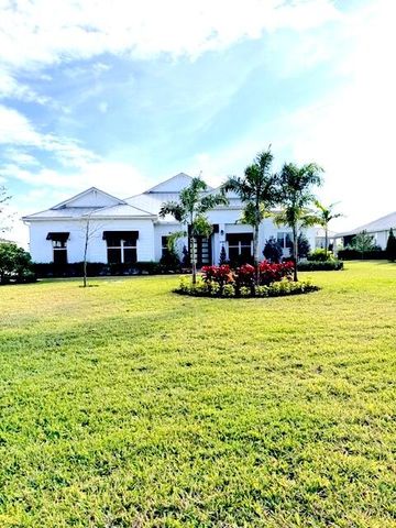 20076 SE Bridgewater Drive, Jupiter, FL 33458