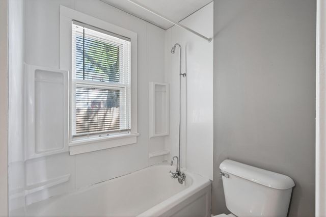 5240 Dupont Avenue N, Minneapolis, MN 55430