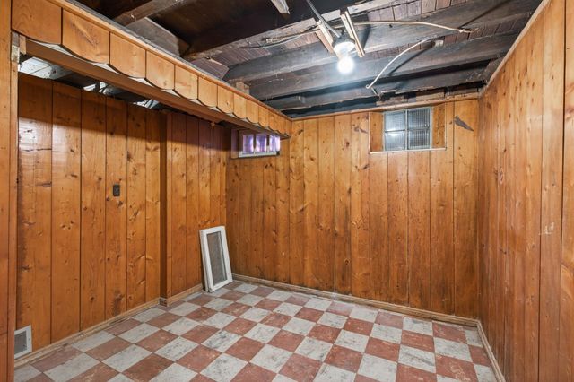 5240 Dupont Avenue N, Minneapolis, MN 55430