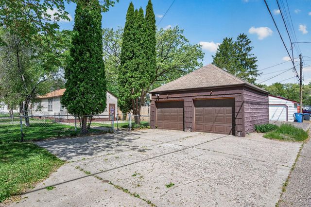 5240 Dupont Avenue N, Minneapolis, MN 55430