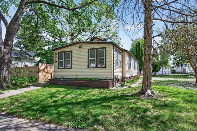 5240 Dupont Avenue N, Minneapolis, MN 55430