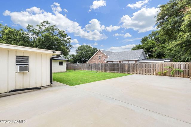 129 Alyene Drive, Lafayette, LA 70506