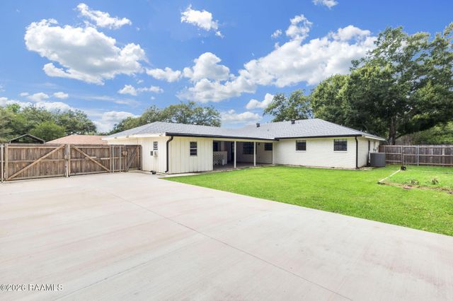 129 Alyene Drive, Lafayette, LA 70506
