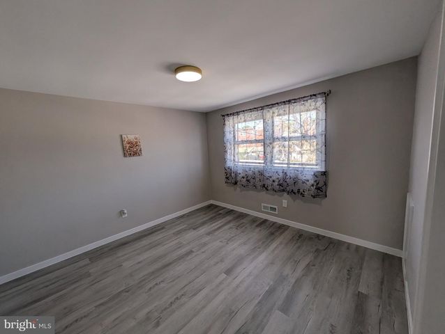 4718 PARKSIDE DR, Baltimore, MD 21206