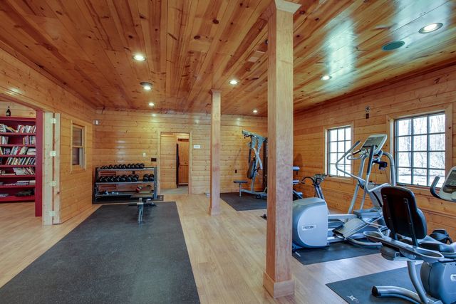 101 Chestnut Hollow Trail, Mcminnville, TN 37110