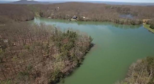 101 Chestnut Hollow Trail, Mcminnville, TN 37110