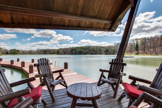 101 Chestnut Hollow Trail, Mcminnville, TN 37110