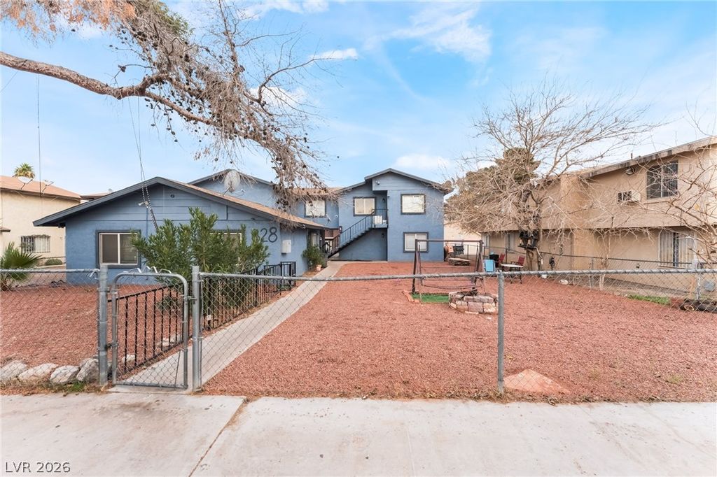828 Sagman Street, Las Vegas, NV 89101 — exterior