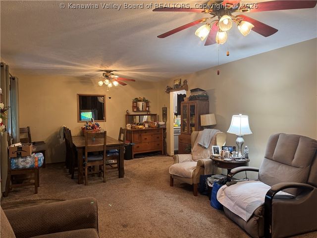 542 Hughart Drive, Charleston, WV 25312
