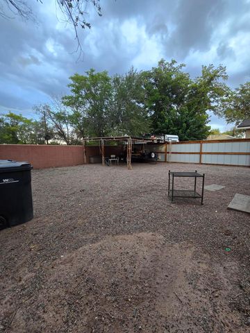 1109 LOVATO Road SW, Albuquerque, NM 87105