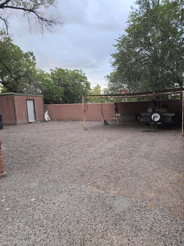 1109 LOVATO Road SW, Albuquerque, NM 87105