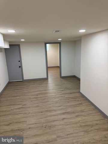 7816 TEMPLE RD, Philadelphia, PA 19150