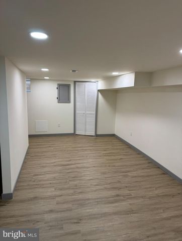 7816 TEMPLE RD, Philadelphia, PA 19150