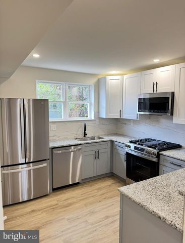 7816 TEMPLE RD, Philadelphia, PA 19150