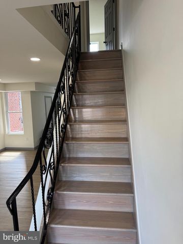 7816 TEMPLE RD, Philadelphia, PA 19150