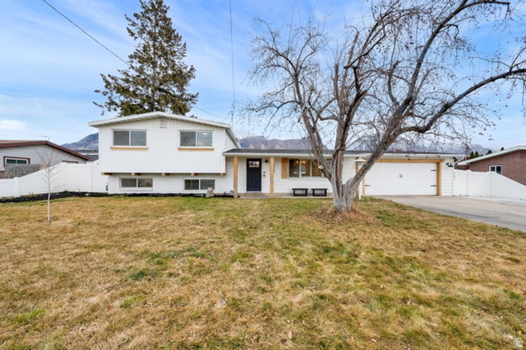 Image 2 of property listing at 745 S 900 E, Orem, UT 84097