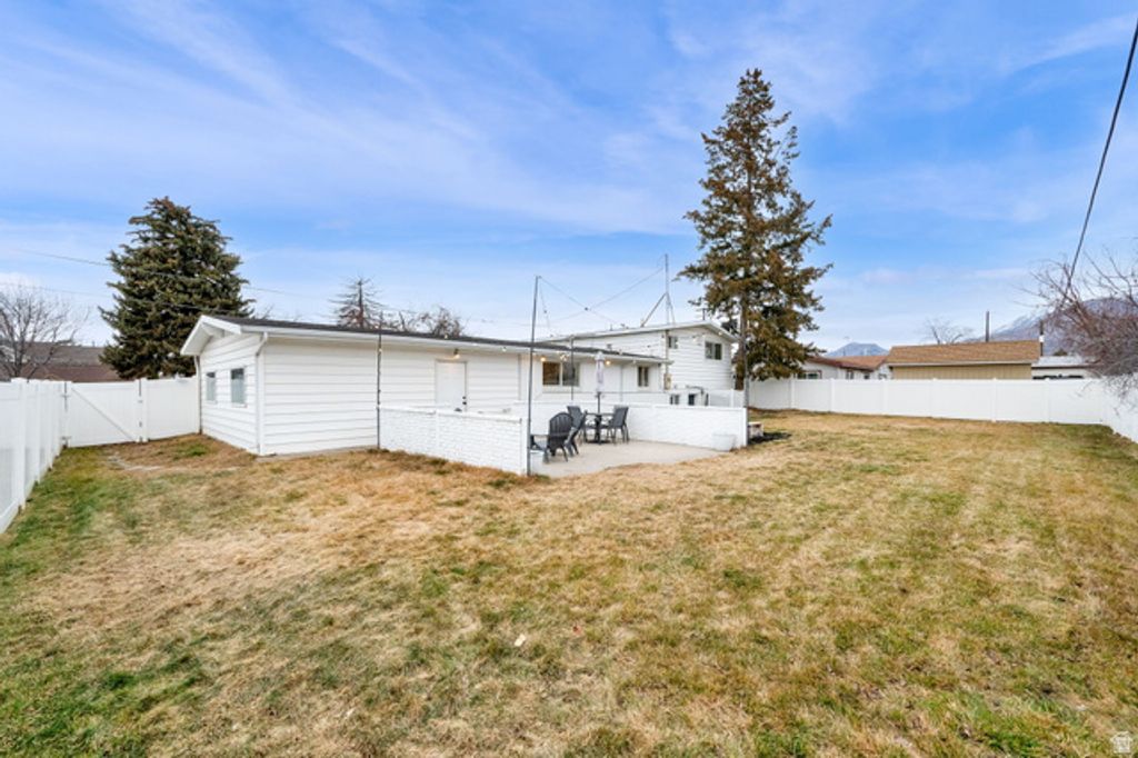 Image 27 of property listing at 745 S 900 E, Orem, UT 84097