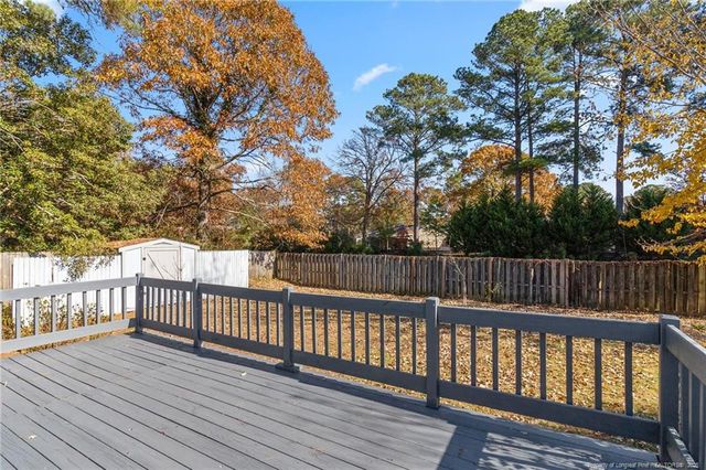 652 Dowfield Drive, Fayetteville, NC 28311