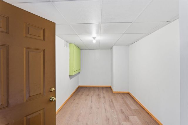 2209 N SANDPLUM STREET, Sedgwick, KS 67205