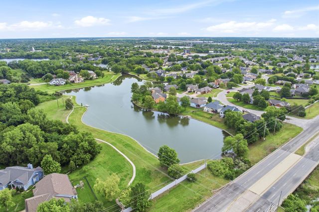 2209 N SANDPLUM STREET, Sedgwick, KS 67205