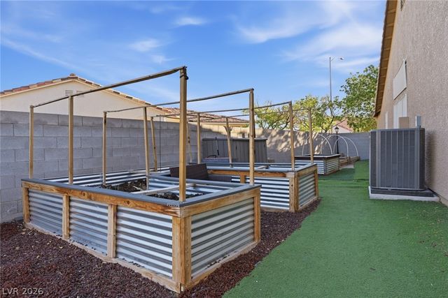 5412 Flying Arrow Place, North Las Vegas, NV 89031