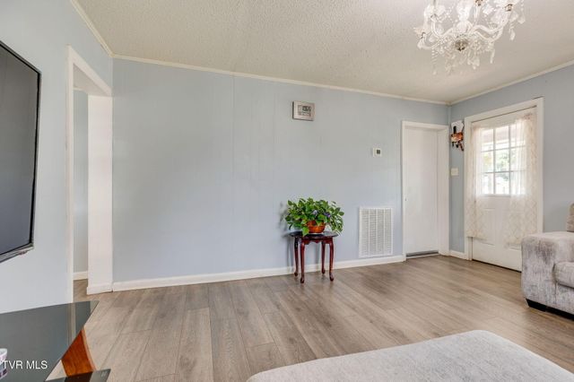 1604 Saint John Street, Bristol, TN 37620