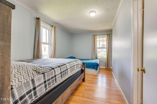 1604 Saint John Street, Bristol, TN 37620