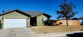 132 Campfire Circle, Fernley, NV 89408