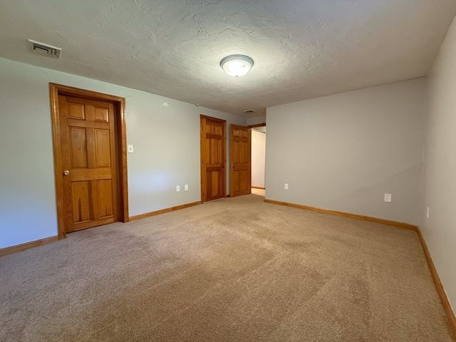 26 Hanmond Pond Pkwy 0, Brookline, MA 02467