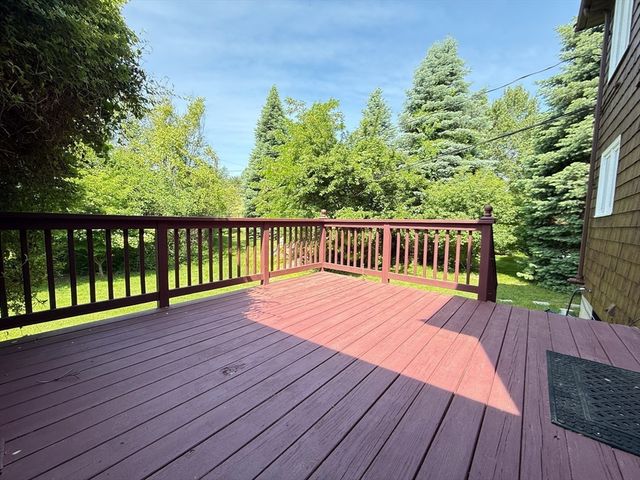 26 Hanmond Pond Pkwy 0, Brookline, MA 02467