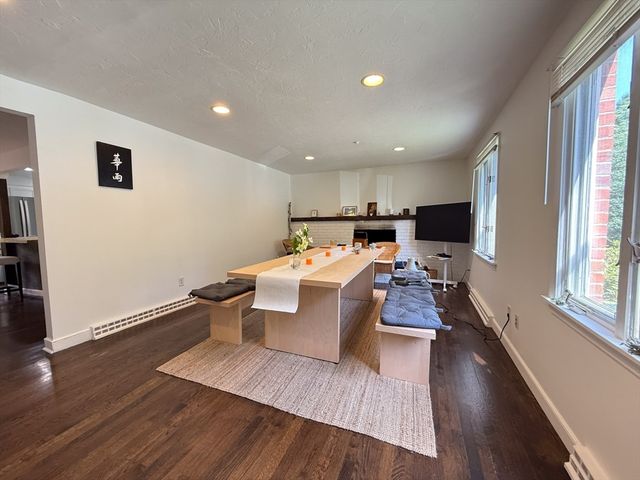 26 Hanmond Pond Pkwy 0, Brookline, MA 02467