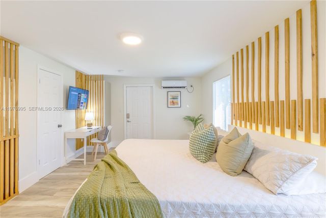 1836 NW 16th Ter, Miami, FL 33125