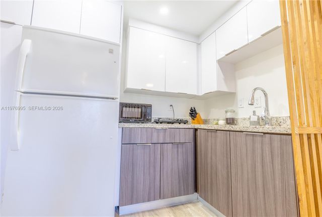 1836 NW 16th Ter, Miami, FL 33125