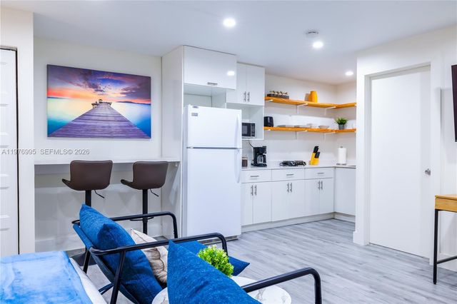 1836 NW 16th Ter, Miami, FL 33125