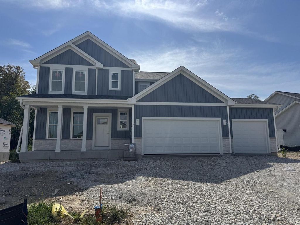 1270 Mamerow LANE W, Oconomowoc, WI 53066