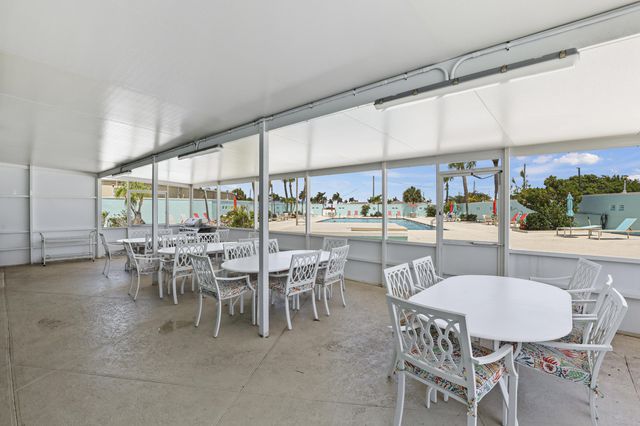 1315 Bayshore Drive 102, Fort Pierce, FL 34949