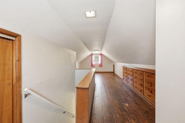 943 S Chesterfield Road, Columbus, OH 43209