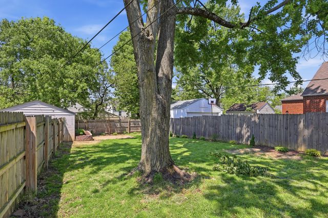 943 S Chesterfield Road, Columbus, OH 43209