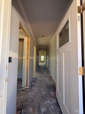 5130 Blackmon Dr, Jay, FL 32565