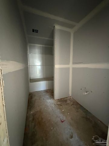 5130 Blackmon Dr, Jay, FL 32565