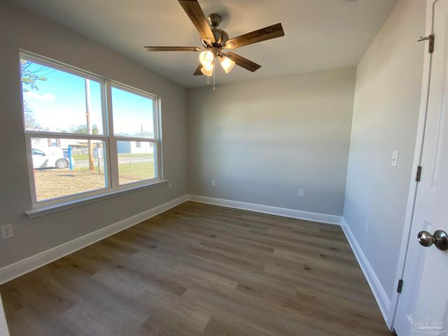 5130 Blackmon Dr, Jay, FL 32565