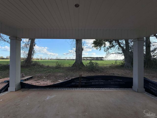 5130 Blackmon Dr, Jay, FL 32565