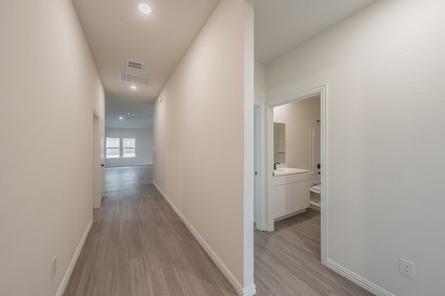 115 Kylie Street, Cleburne, TX 76031