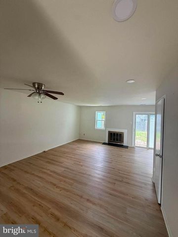 49 OLD KNIFE CT, Middle River, MD 21220