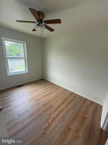 49 OLD KNIFE CT, Middle River, MD 21220