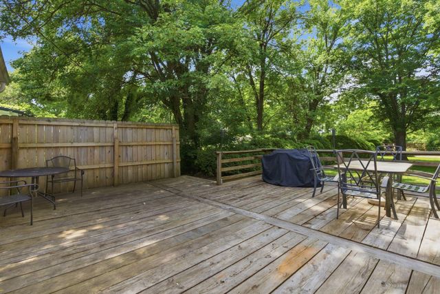 147 Meadowbrook Drive, Frankfort, KY 40601