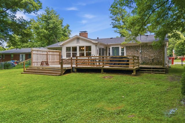 147 Meadowbrook Drive, Frankfort, KY 40601