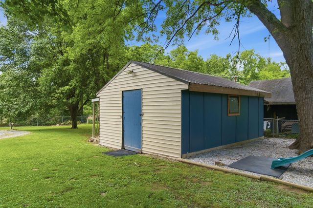 147 Meadowbrook Drive, Frankfort, KY 40601